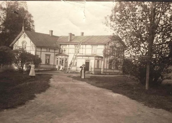 Rauhalahden Kartano