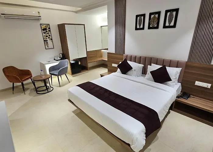 Hotel Veesons Executive