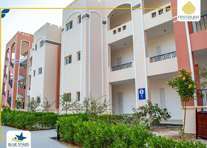 Oyster Bay Suite 01