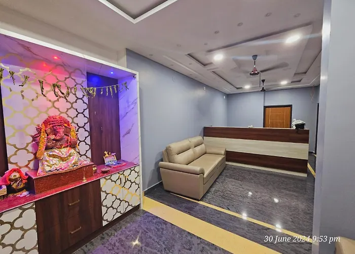Balaji Grand Hotel