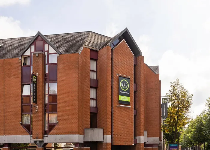 B&B HOTEL Mons Centre