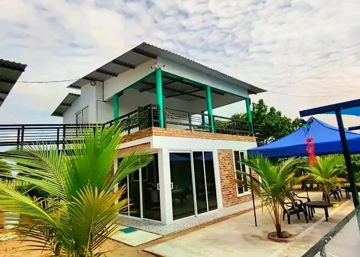 Centro Vacacional El Colibri