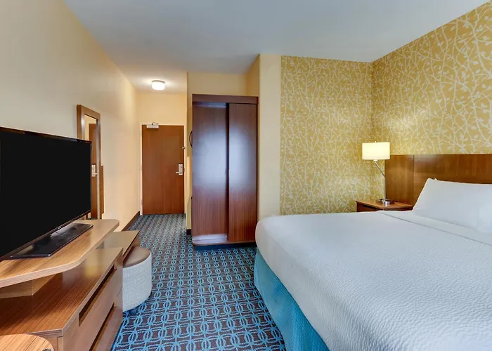 Fairfield Inn & Suites By Marriott Dunn I-95