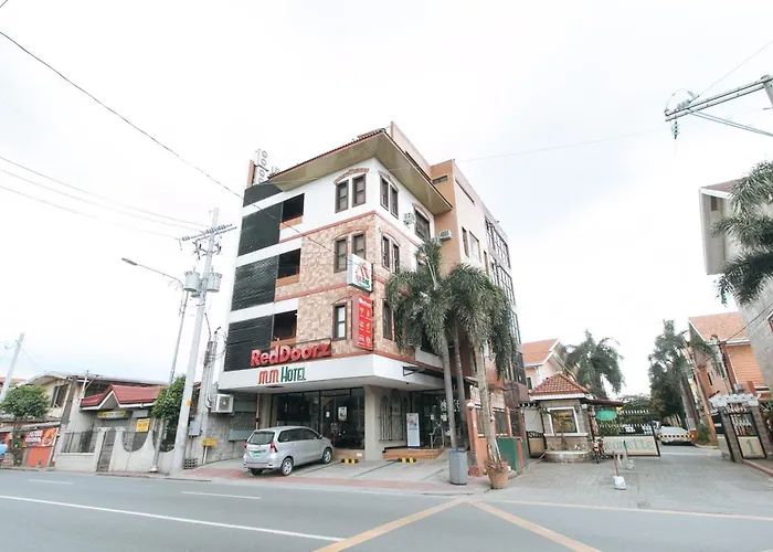 Reddoorz Plus At Mm Hotel Las Pinas Former Reddoorz Plus Near Bamboo Organ