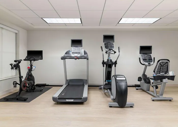 Homewood Suites By Hilton Detroit-Troy