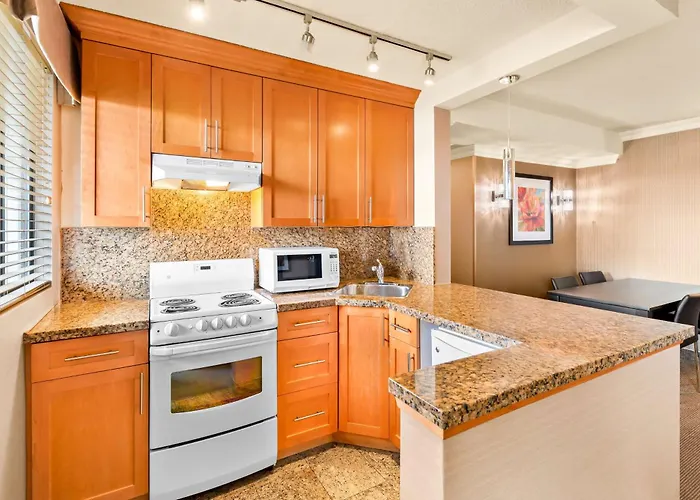 Best Western Plus Inner Harbour Hotel
