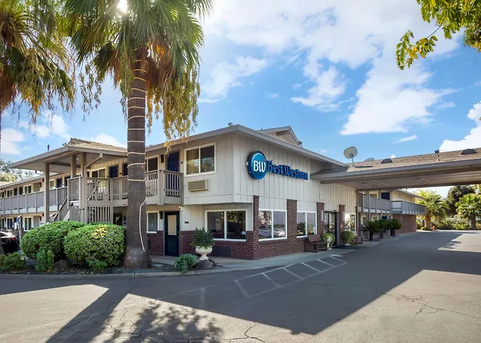 Best Western Shadow Inn