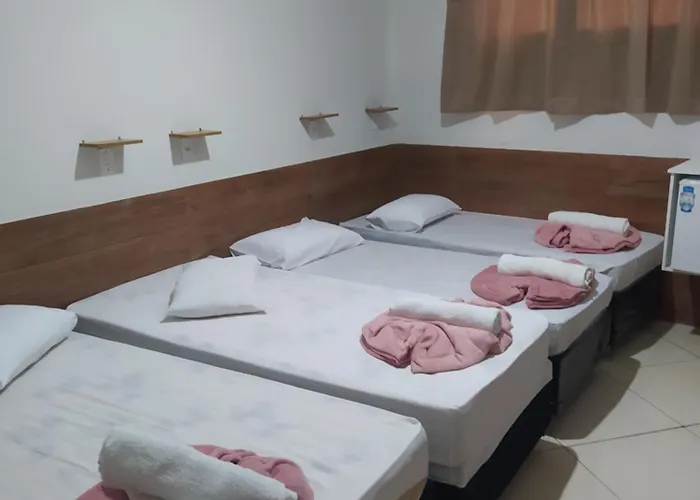 Pousada Quarto Deluxe perto da basílica com garagem