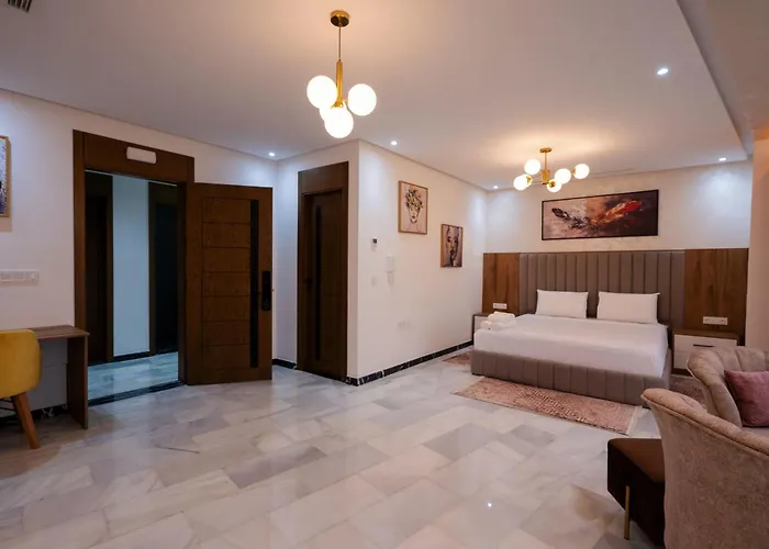 Immoka Suites