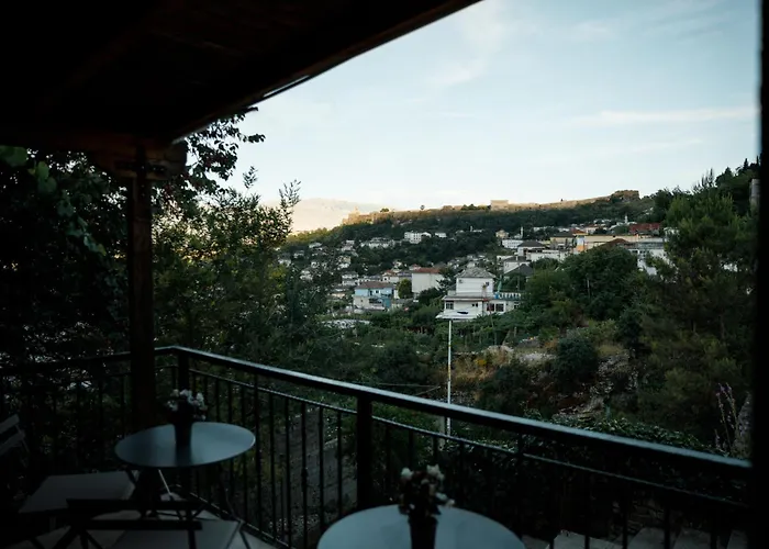 Vila Agimi 65
