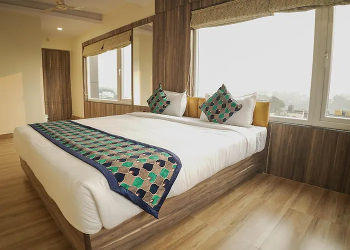 Hotel Grand Residency