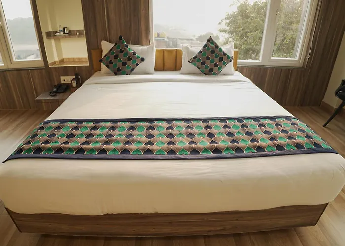Hotel Grand Residency