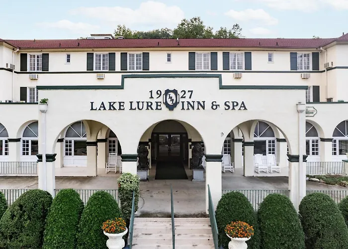 Lake Lure Inn And Spa