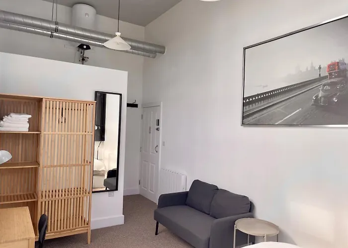 Stylish Comfort In London