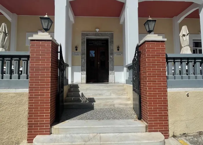 Tinion Urban Hotel