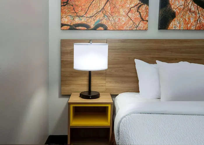 Days Inn By Wyndham Baton Rouge I-10