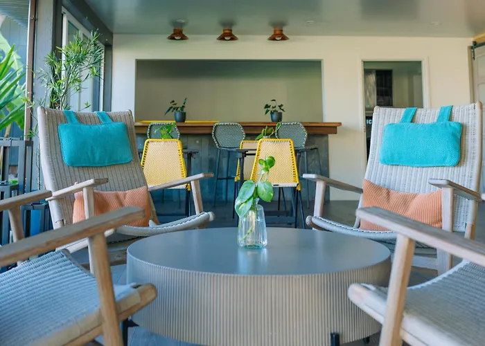 Maui Seaside Hotel