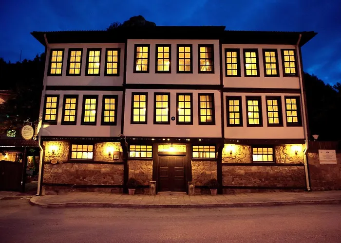 Ugurlu Konaklari