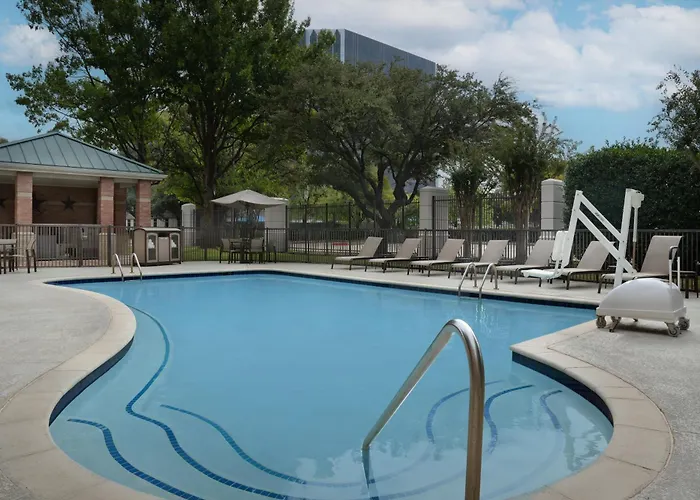 Courtyard Dallas Addison Quorum Drive