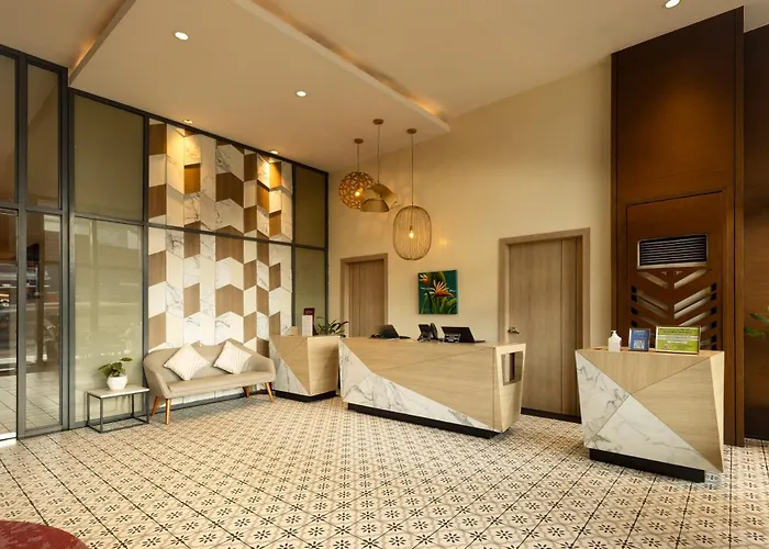 Summit Hotel Greenhills