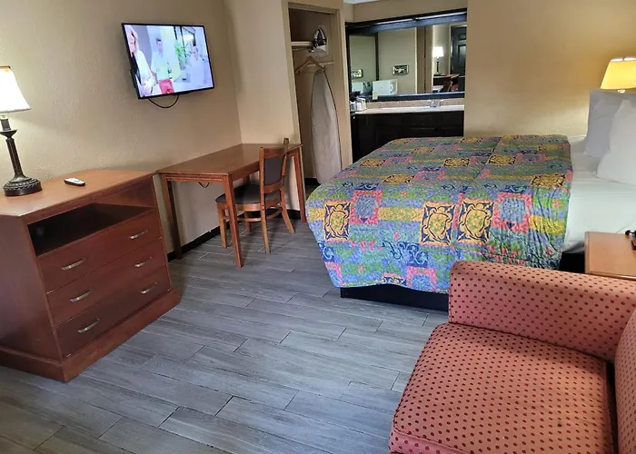Stay Express Inn Athens (Adults Only)