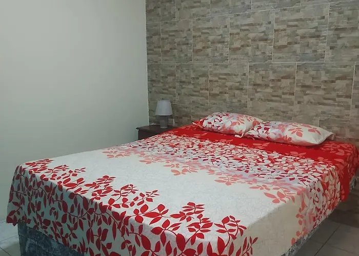 Hotel Dorado Inn