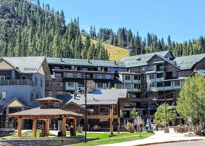 Ski-In Ski-Out Condo At Zephyr Mountain Lodge 1518