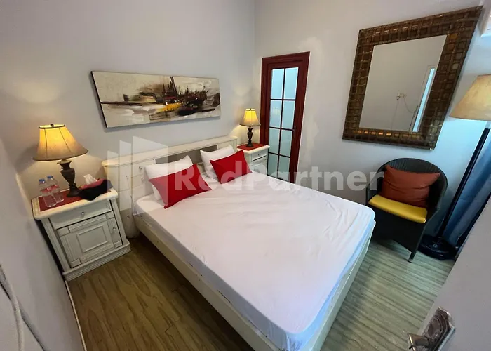 Villa Layar Selorejo Mitra Reddoorz