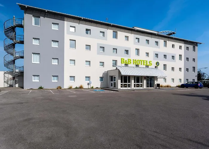 B&B HOTEL Calais Terminal Cité Europe 2 étoiles