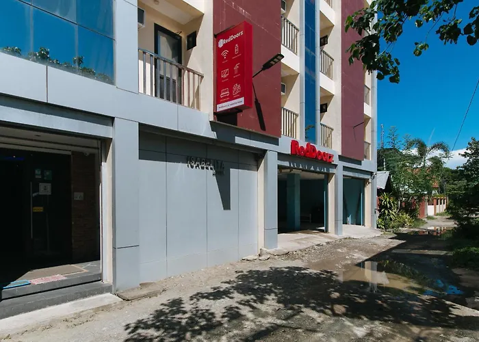 Reddoorz At Isabelita Hotel Tuguegarao City