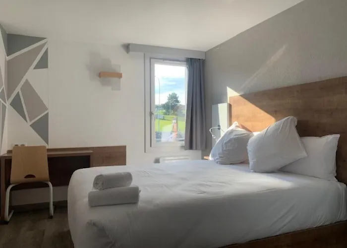 Val Hôtel Montbéliard Sud