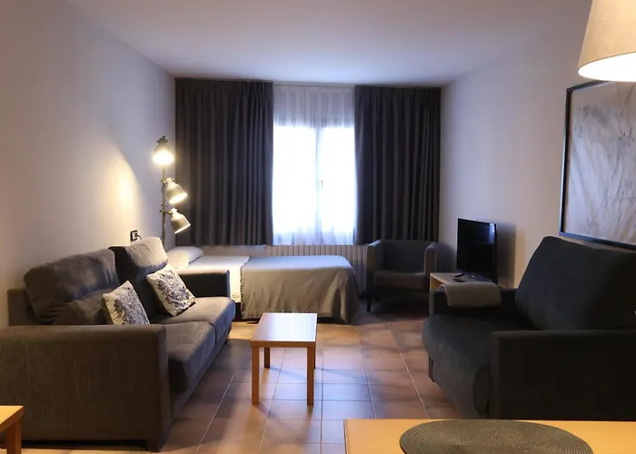 Aparthotel El Serch