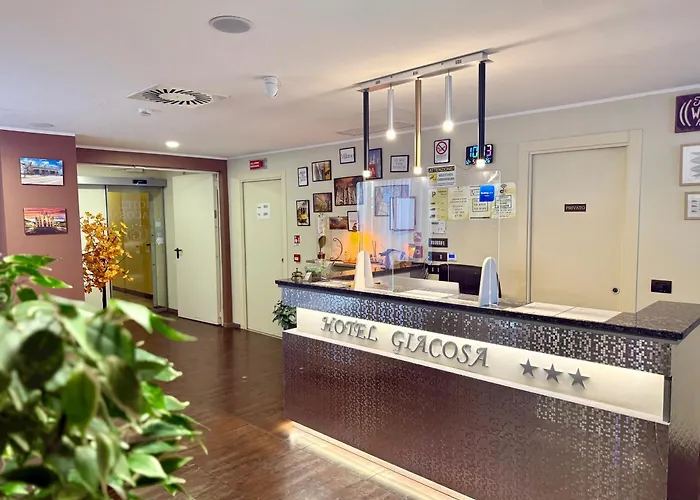 Hotel Giacosa Milán