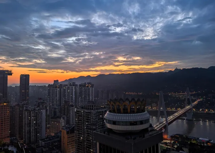Yunqi River View Terrace Hotel