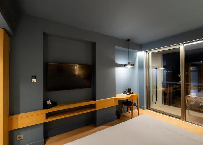 Magnes Hotel