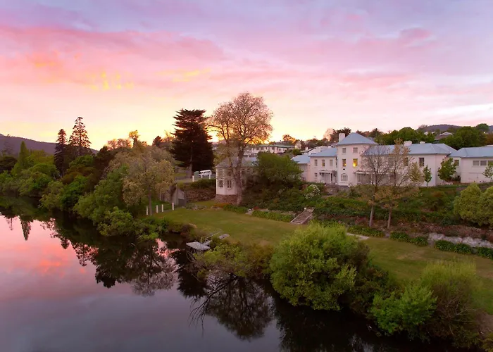 The Woodbridge Waterfront Rooms