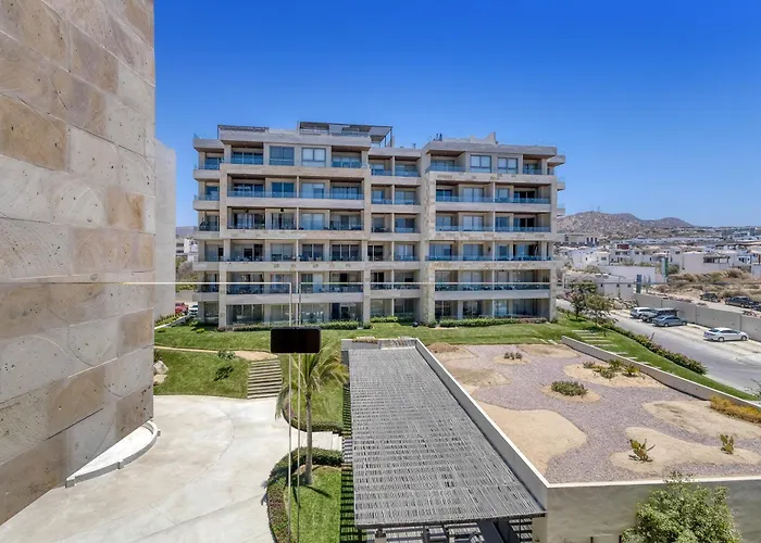 Vista Velas Studio 8402B