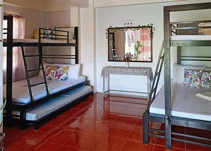 Reddoorz @ Mary Land Transient Alaminos Pangasinan