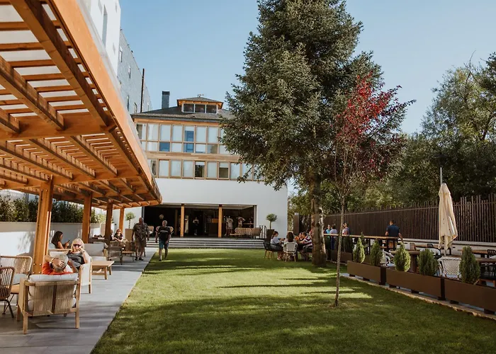 Hotel Miralrio Cacabelos