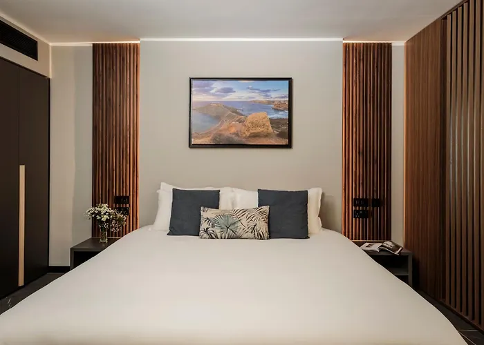 Isabella Suites