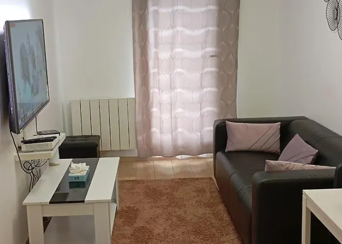 Noxio - Chambre Privative avec salon et cuisine pouvant être partagés avec la 2ème chambre