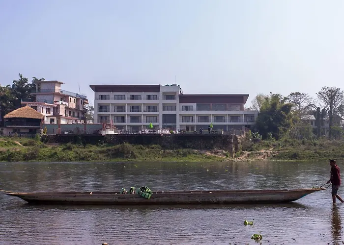 Park Safari Resort, Chitwan National Park