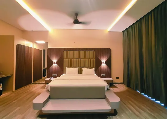Hotel Akshay Palace Ahmednagar