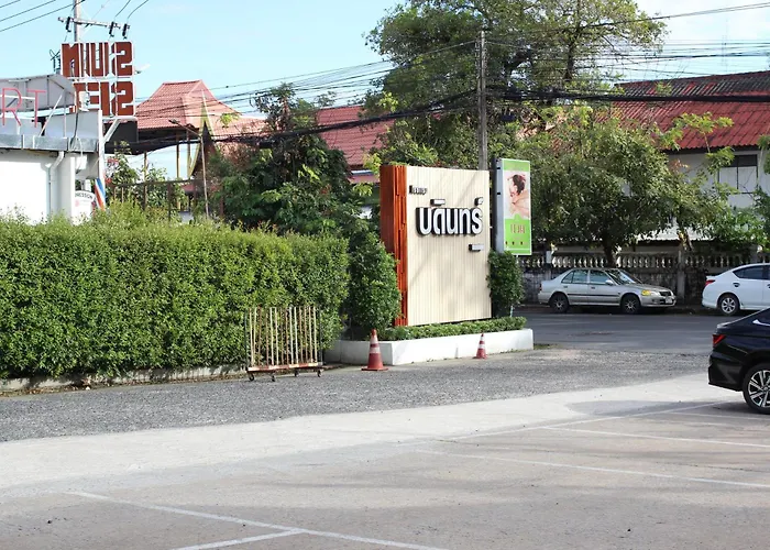 Bordin Hotel