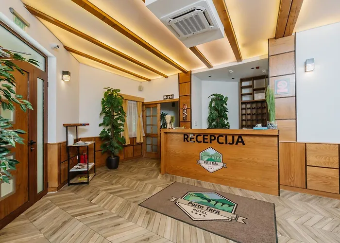 Hotel Porto Tara