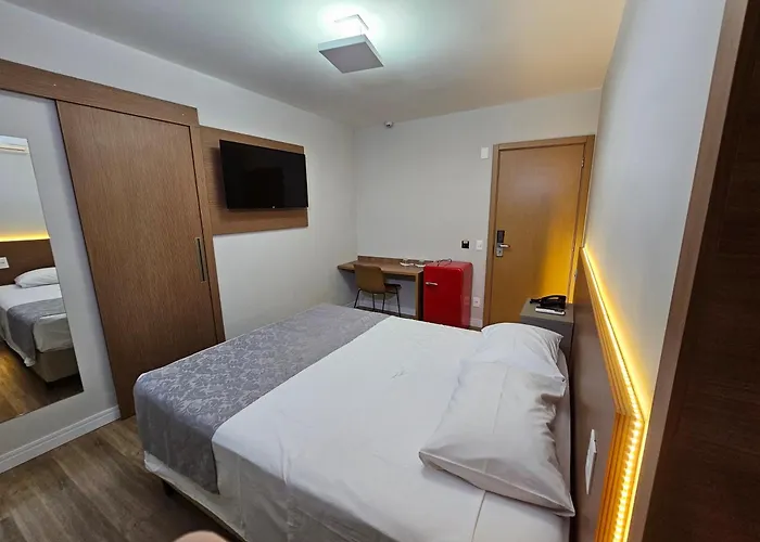Optimum Plaza Hotel
