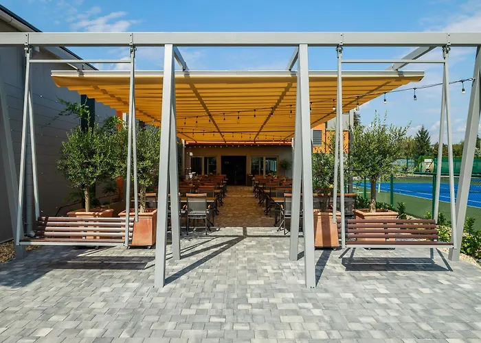 Hotel Tenis