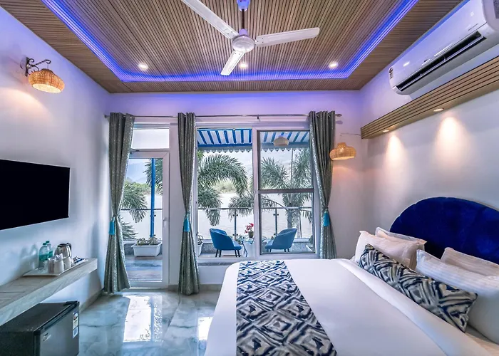 The Neeraj Ganga Cottages