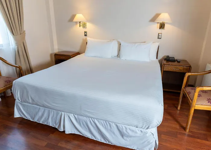 Hotel Francisco De Aguirre