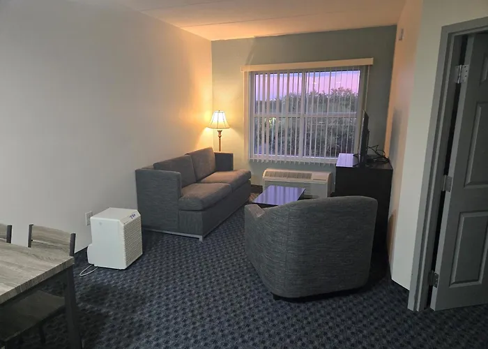 Allure Suites Of Fort Myers